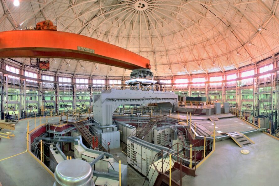 Interior view of the Advanced Light Source building at Berkeley Lab.